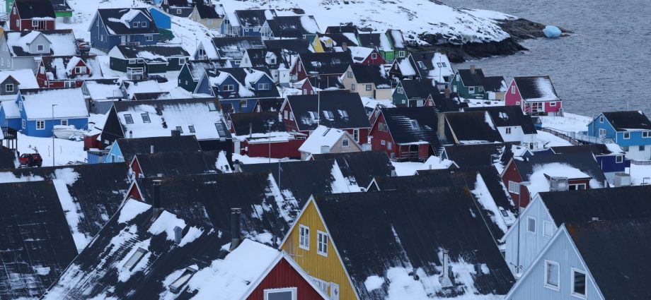 did-the-us-give-greenland-back-to-denmark?-the-traitor-omits-history-at-davos