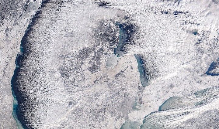 winter-grips-the-michigan-mitten