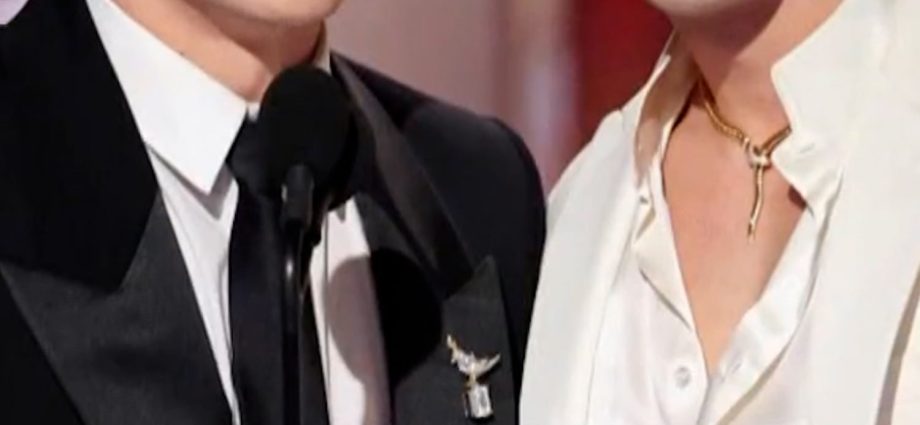 ‘heated-rivalry’-stars-running-with-olympic-torch