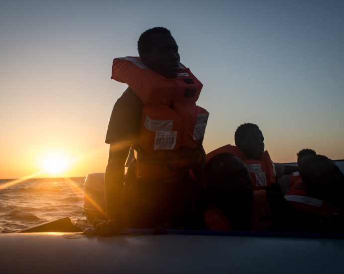 one-year-old-twin-girls-missing-after-migrant-crossing-to-italy:-ngo