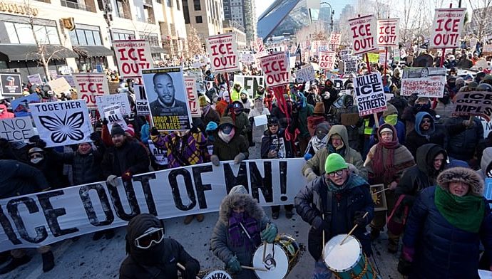 thousands-rally-and-hundreds-of-businesses-close-in-protest-against-ice-presence-in-minnesota