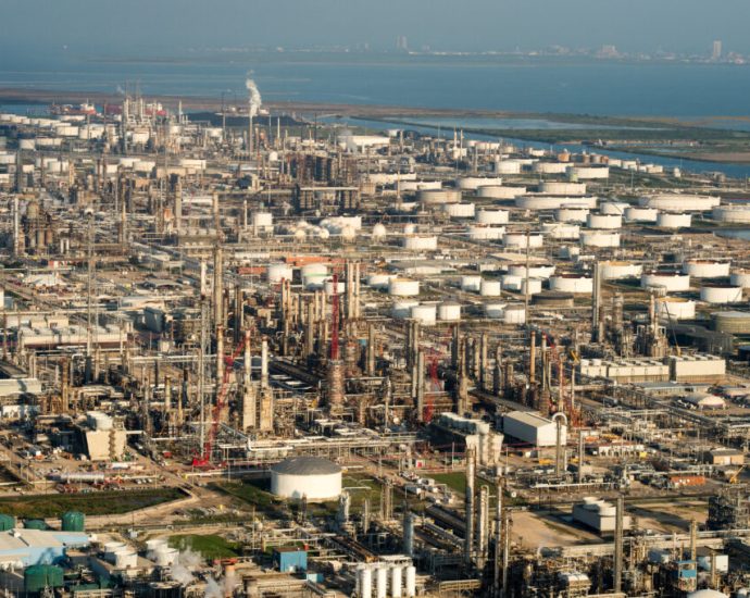 post-cop-30-modeling-shows-world-is-far-off-track-for-climate-goals