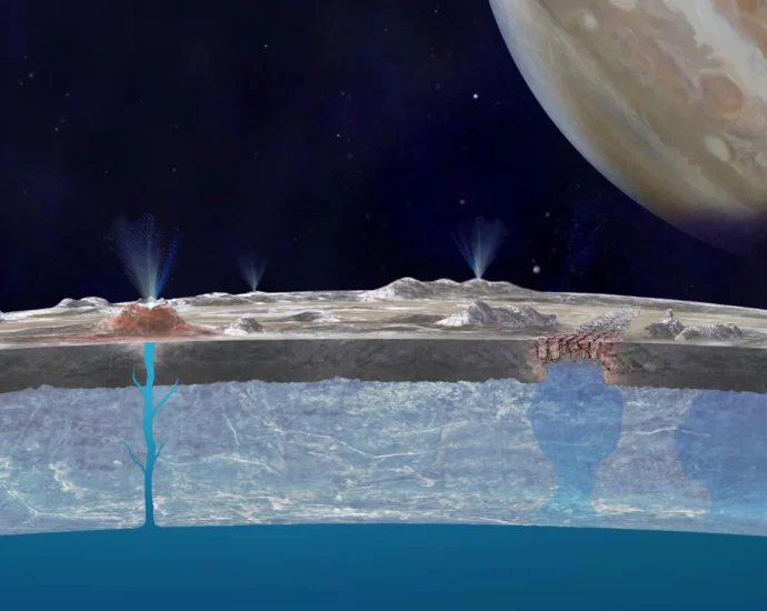 europa’s-ice-may-be-feeding-a-hidden-ocean-that-could-support-life
