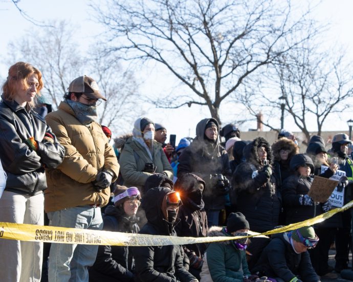 witness-statements-on-shooting-of-alex-pretti-dispute-dhs-account