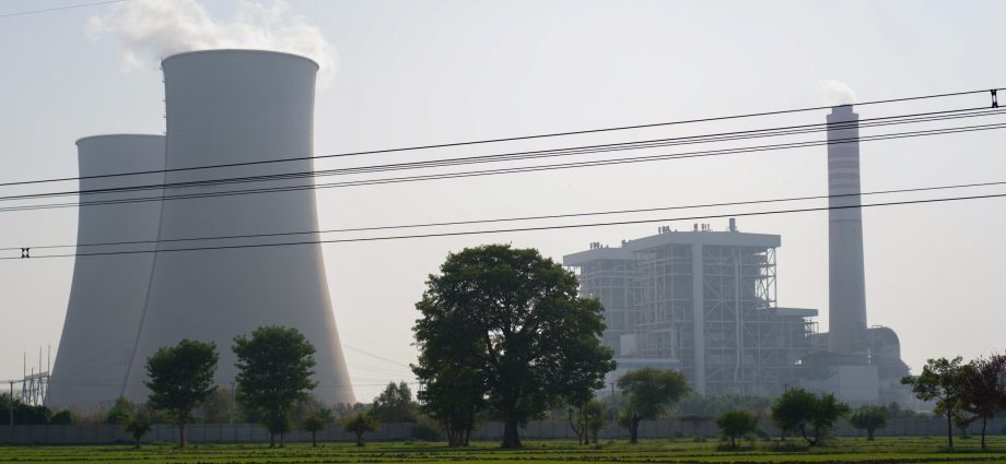 the-chinese-coal-offer-pakistan-couldn’t-afford-but-didn’t-refuse