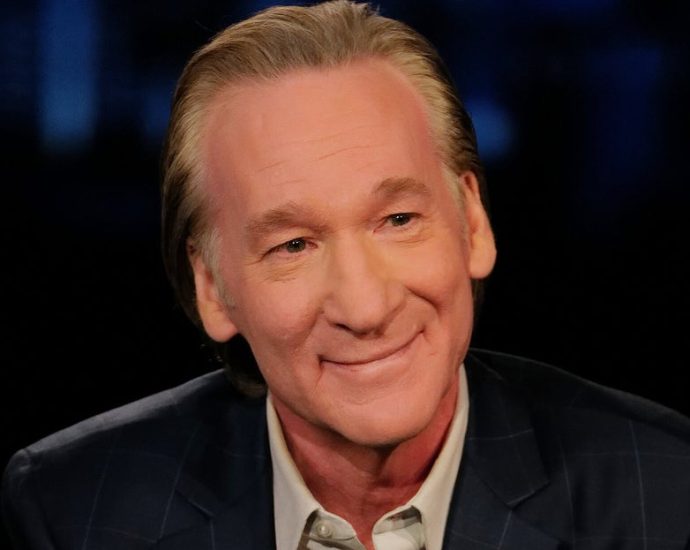 bill-maher-predicts-gop-will-get-‘dogs**t-kicked-out-of’-them-in-midterms-over-ice-raids