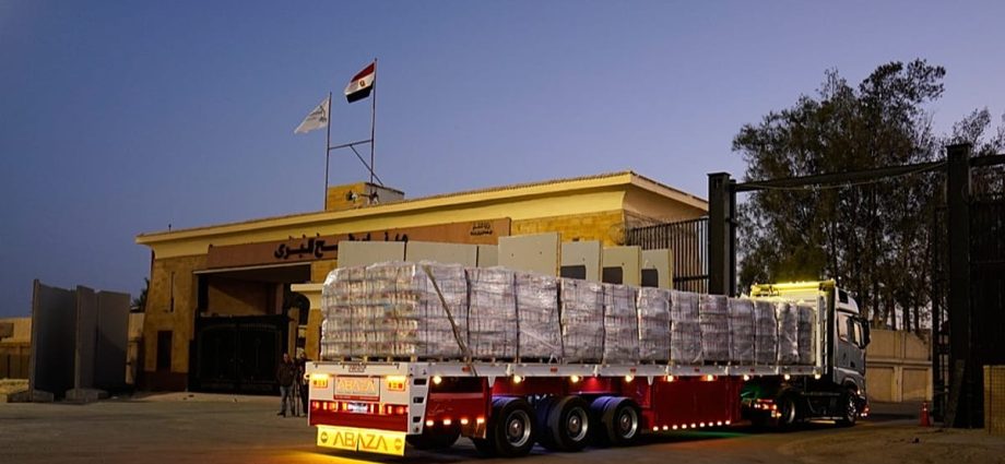 israel-agrees-to-partially-reopen-gaza’s-rafah-crossing-if-body-of-hostage-is-found