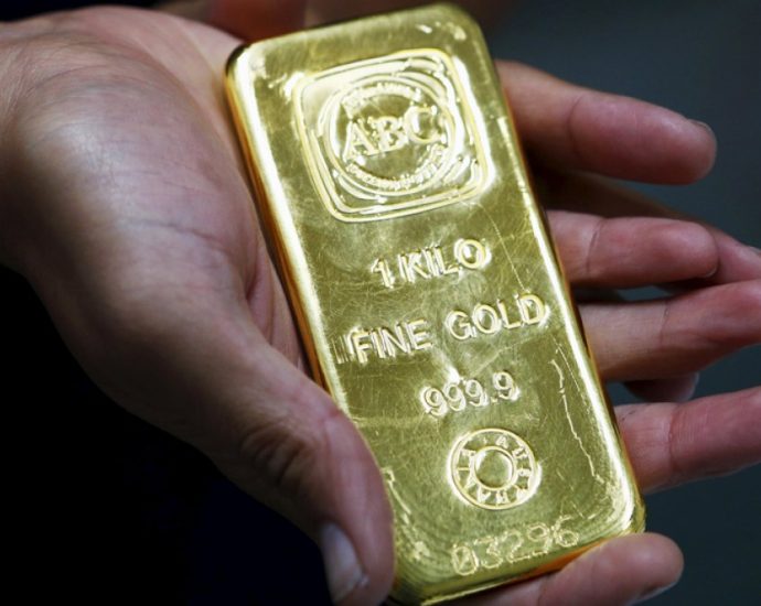 gold-prices-cross-$5,100-for-the-first-time-amid-geopolitical-uncertainties