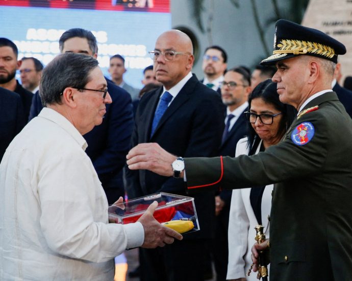 the-‘discombobulator’:-did-us-use-‘secret-weapon’-in-maduro-abduction?