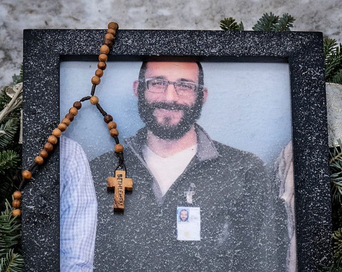 pro-ice-churches-should-be-shamed