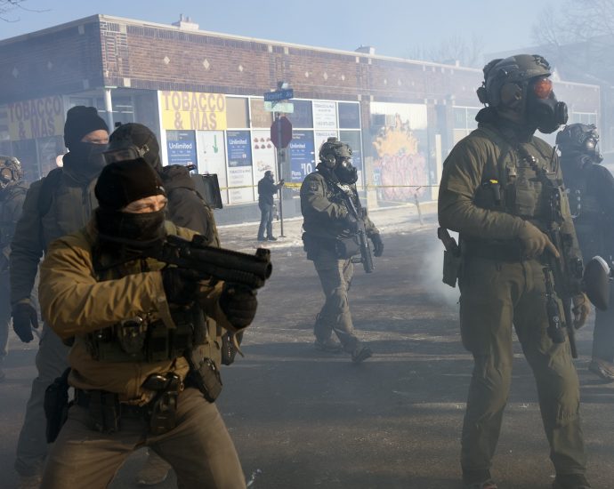 “it’s-wrong”:-minnesota-republican-ends-bid-for-governor-over-ice-surge-“disaster”