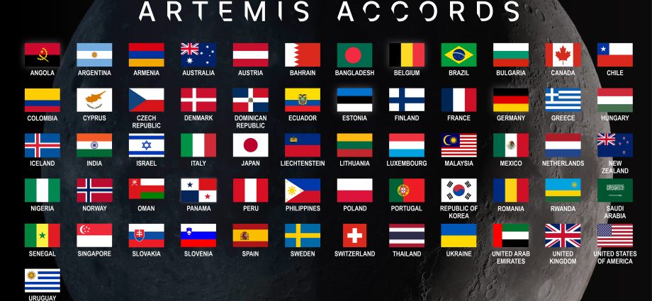 nasa-welcomes-oman-as-newest-artemis-accords-signatory