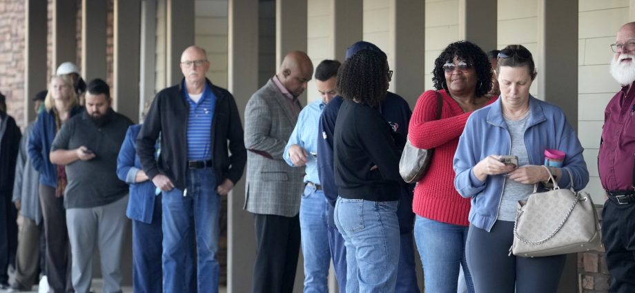 doj-wants-sensitive-data-on-every-us-voter.-some-states-fight-back