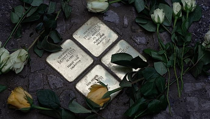 berlin-honours-levi-family-with-memorial-‘stumbling-stone’-plaques