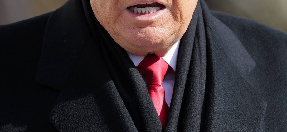 the-traitor-wants-‘honorable’-pretti-shooting-investigation