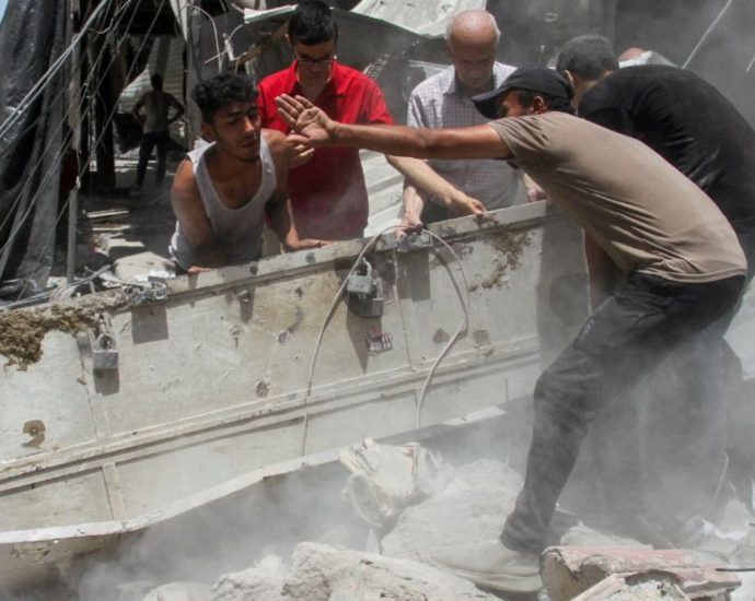 will-palestinians-ever-find-their-loved-ones-in-gaza’s-rubble?