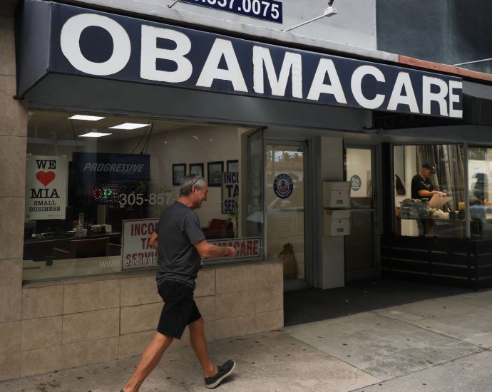 more-than-a-million-dropping-obamacare-after-federal-aca-subsidies-end