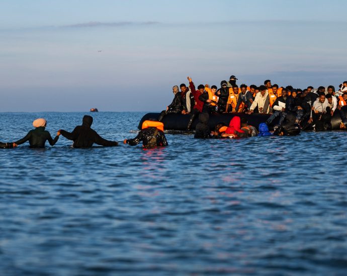 rwanda-sues-uk-over-scrapped-asylum-seeker-deal