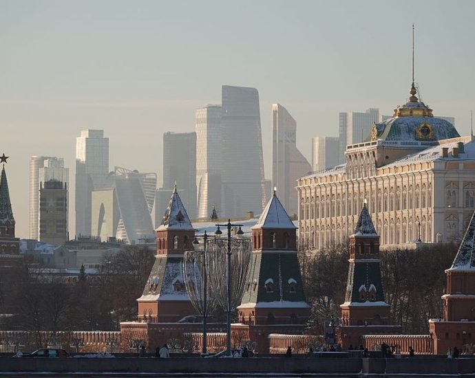 russia’s-war-economy-lifeline:-inside-the-sanctions-evasion-network