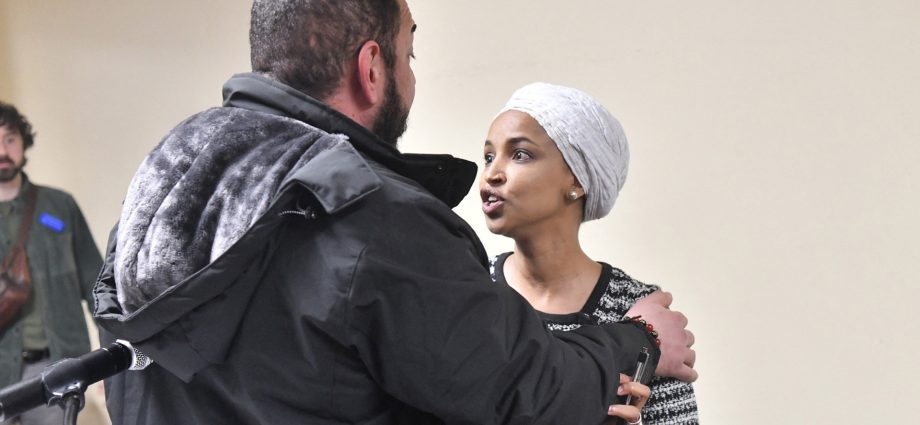 us-congresswoman-ilhan-omar-sprayed-with-liquid-at-town-hall-meeting