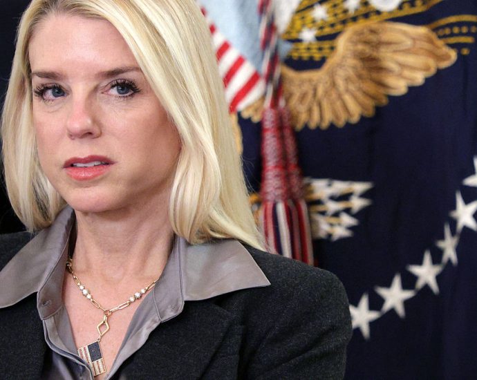 pam-bondi’s-shakedown-exposes-“big-lie”-in-minneapolis