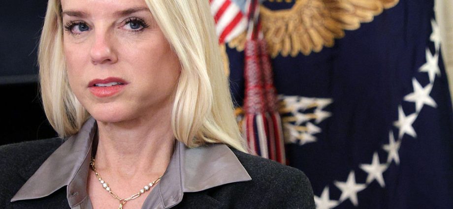 pam-bondi’s-shakedown-exposes-“big-lie”-in-minneapolis