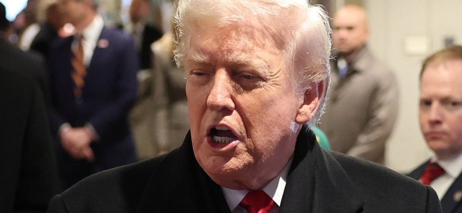 here-we-go-again:-the-traitor-attacks-female-reporter-instead-of-answering-the-question