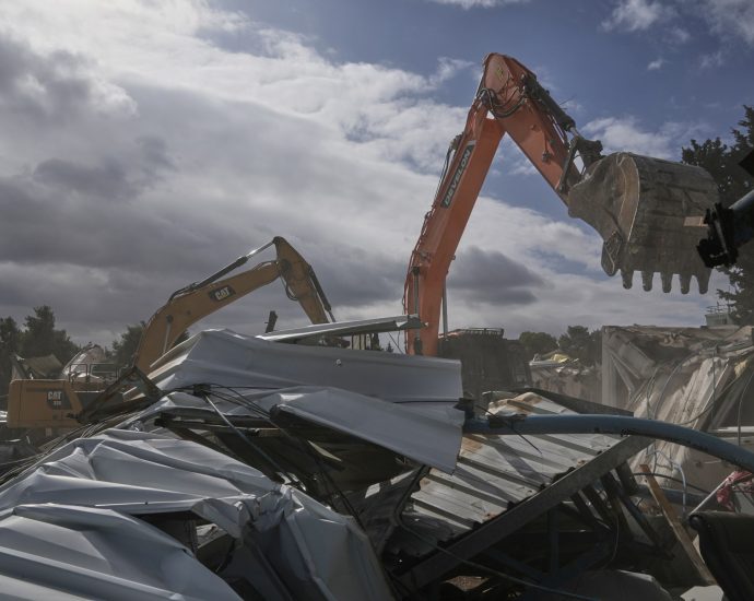 uk,-france,-canada-among-11-countries-condemning-israel’s-unrwa-demolitions