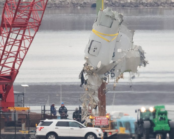 ntsb:-$400-gps-device-could-have-prevented-dc.-midair-crash