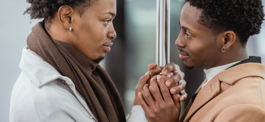 5-dating-lessons-straight-people-could-borrow-from-queer-culture