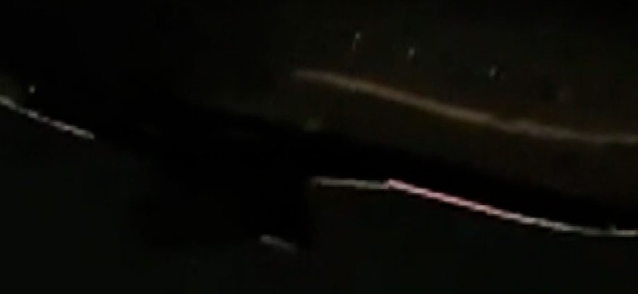 wheel-falls-off-british-airlines-plane-midair