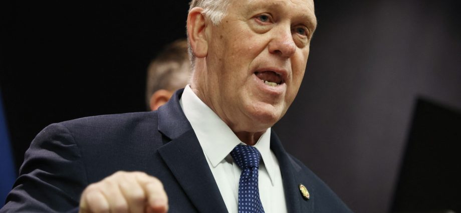 the-traitor-border-czar-says-staying-in-minnesota-‘until-problem’s-gone’