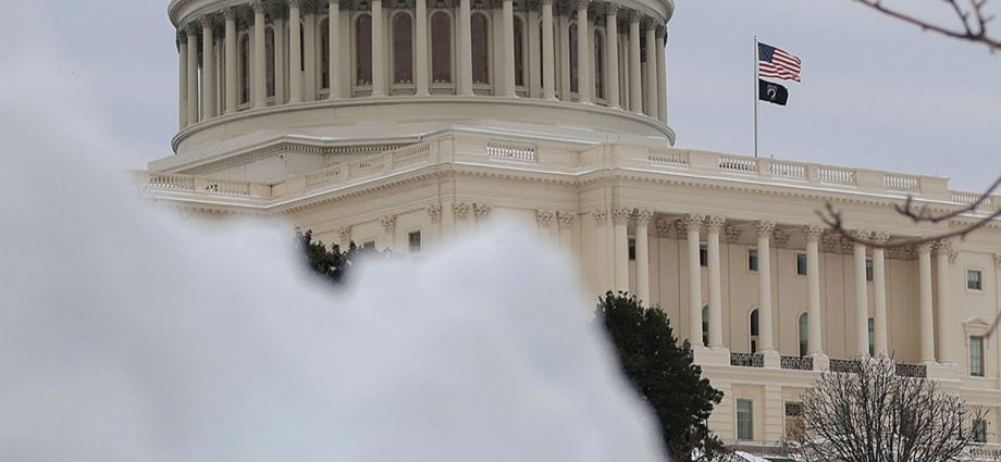 democrats-to-oppose-spending-bill-over-ice-policies