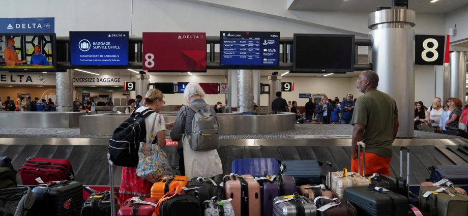 airports-embrace-ai-to-manage-growing-global-passenger-traffic