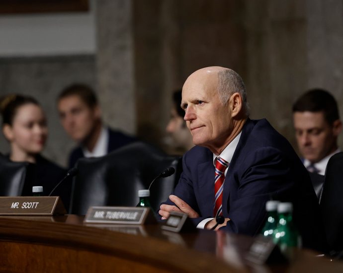 government-shutdown-nears-after-senate-republicans-break-ranks-to-block-budget-bill