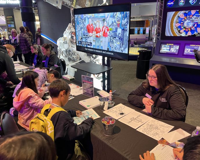 nasa johnson celebrates-25-years in-space with-community-day  