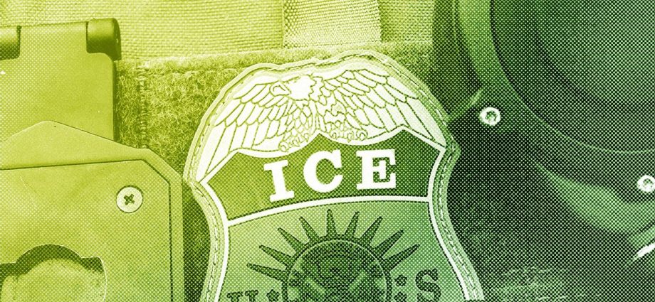 ‘uncanny-valley’:-minneapolis-misinformation,-tiktok’s-new-owners,-and-moltbot-hype