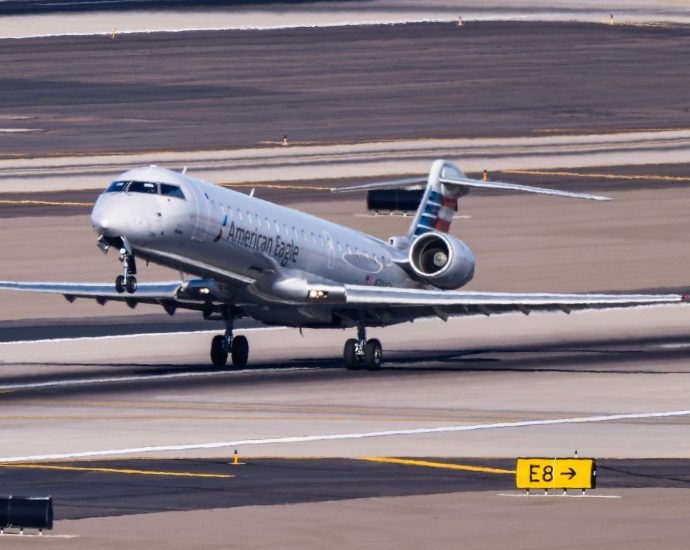 why-us-airlines-are-panicking-over-the-traitor’s-new-aircraft-threat