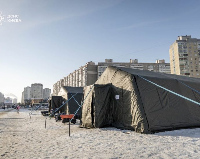 ukraine’s-new-survival-program:-grants-for-generators-and-solar-panels-to-power-apartment-blocks