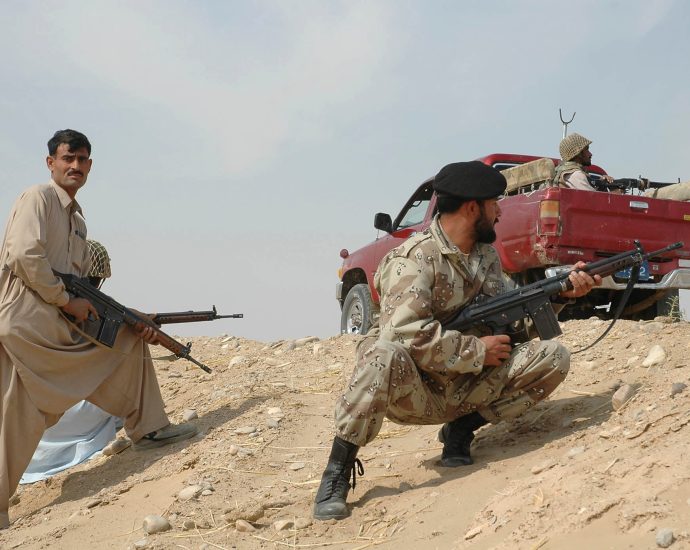 pakistan-military-raids-kill-41-armed-fighters-in-balochistan