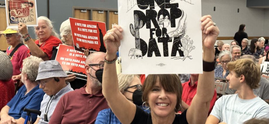 in-arizona,-utilities-and-state-regulators-double-down-on-fossil-fuels-and-higher-costs-despite-residents’-opposition