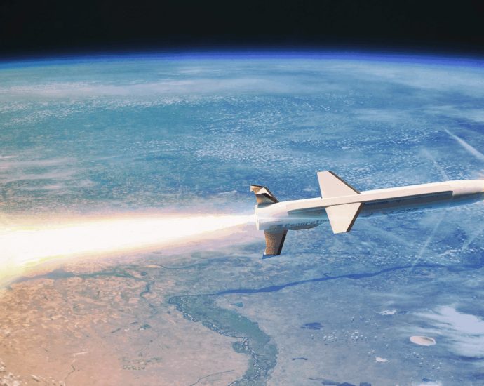 nasa-aims-to-advance-hypersonic-flight-testing-with-new-awards