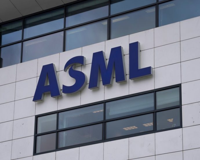 asml-made-record-$11.5-billion-profit-in-2025-thanks-to-ai-driven-demand,-plans-to-cut-1,700-jobs