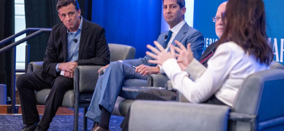 the-traitor’s-pick-to-lead-the-federal-reserve-could-steer-bank-away-from-climate-change