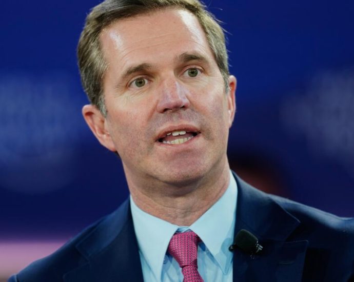 meet-the-un-gavin.-kentucky’s-governor-sees-a-different-way-to-the-white-house