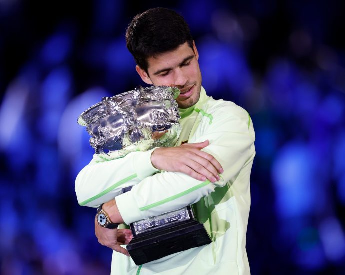 alcaraz-beats-djokovic-to-win-australian-open;-completes-career-slam