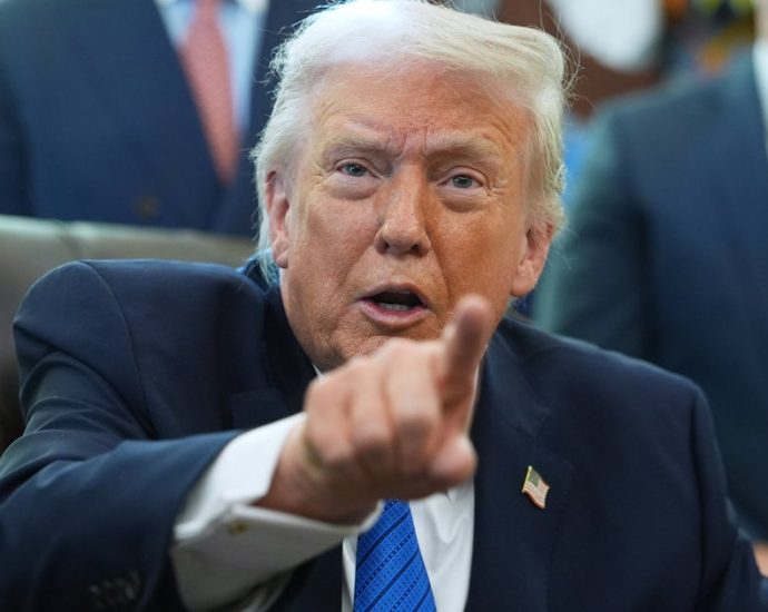 the-traitor-orders-dhs-to-stay-away-from-protests-in-democratic-led-cities-unless-they-seek-federal-help