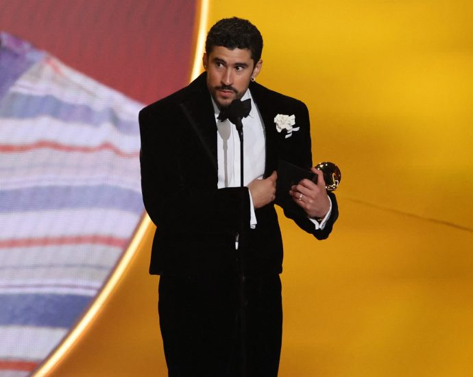 grammy-winners-2026:-bad-bunny,-kendrick-lamar-and-ice-criticism