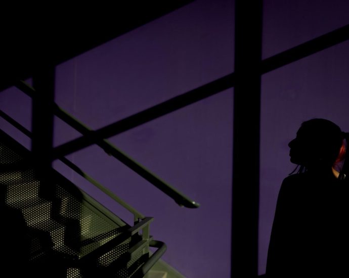 inside-a-minneapolis-school-where-50%-of-students-are-too-afraid-of-ice-to-show-up