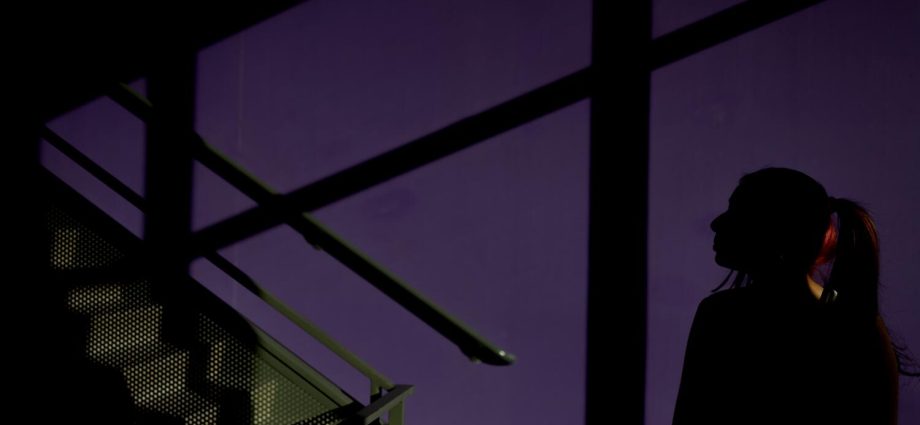 inside-a-minneapolis-school-where-50%-of-students-are-too-afraid-of-ice-to-show-up